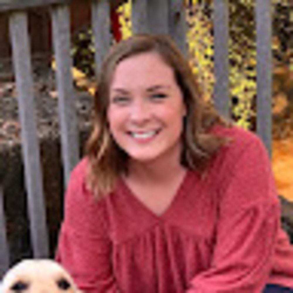 Meet your Posher, Courtney